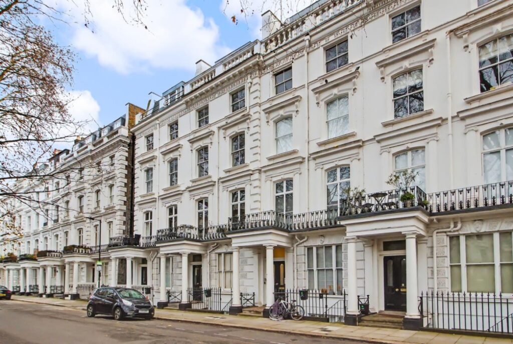 Westbourne Gardens, Bayswater