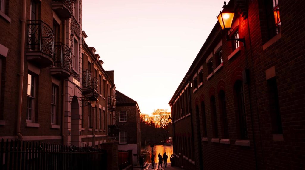 RESIDENTIAL CONVEYANCING SOLICITORS IN LONDON